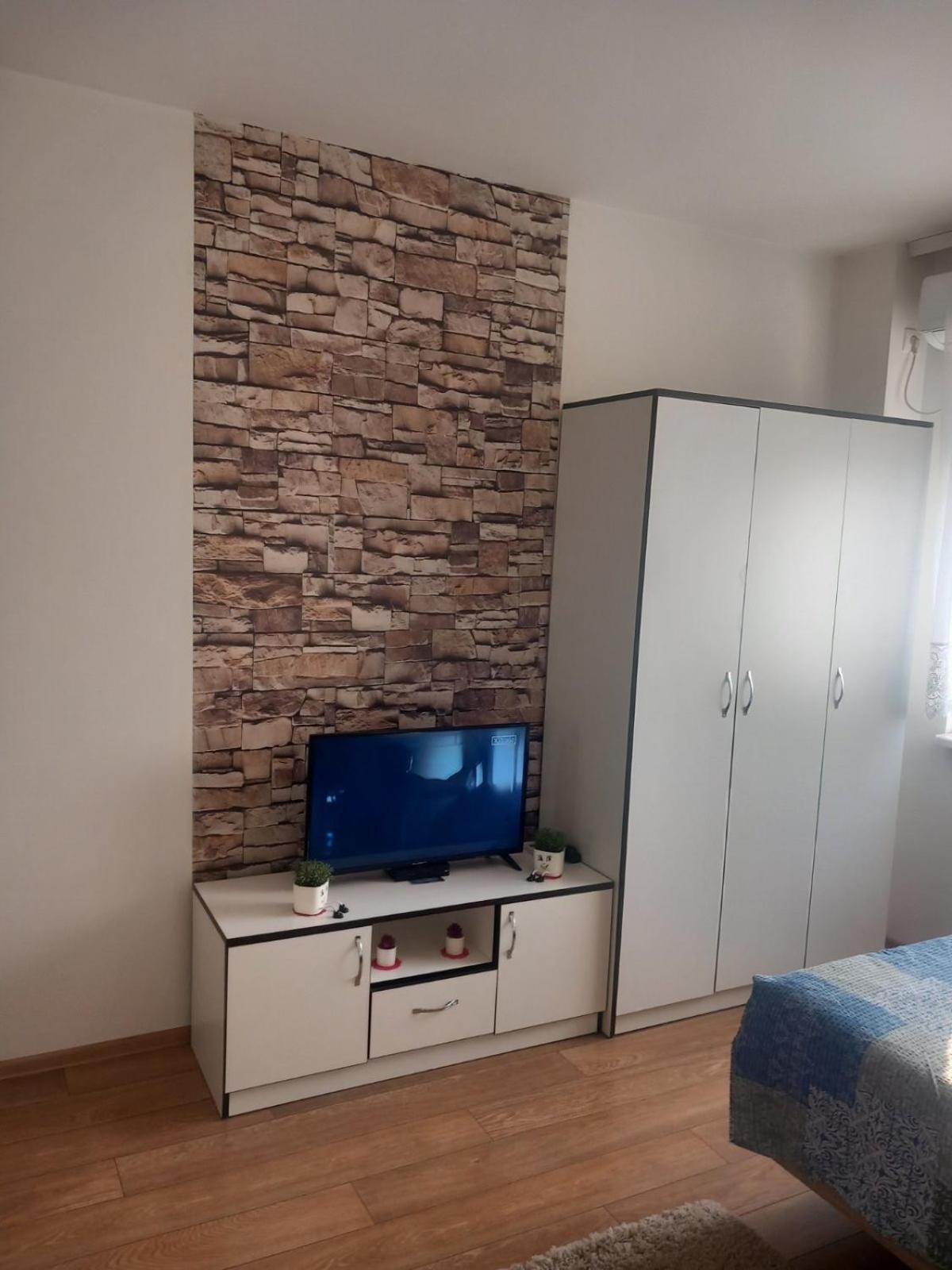 Stan Na Dan Daire Loznica Dış mekan fotoğraf