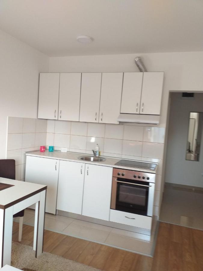 Stan Na Dan Daire Loznica Dış mekan fotoğraf